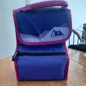 Artic Zone lunch bag. A1A21